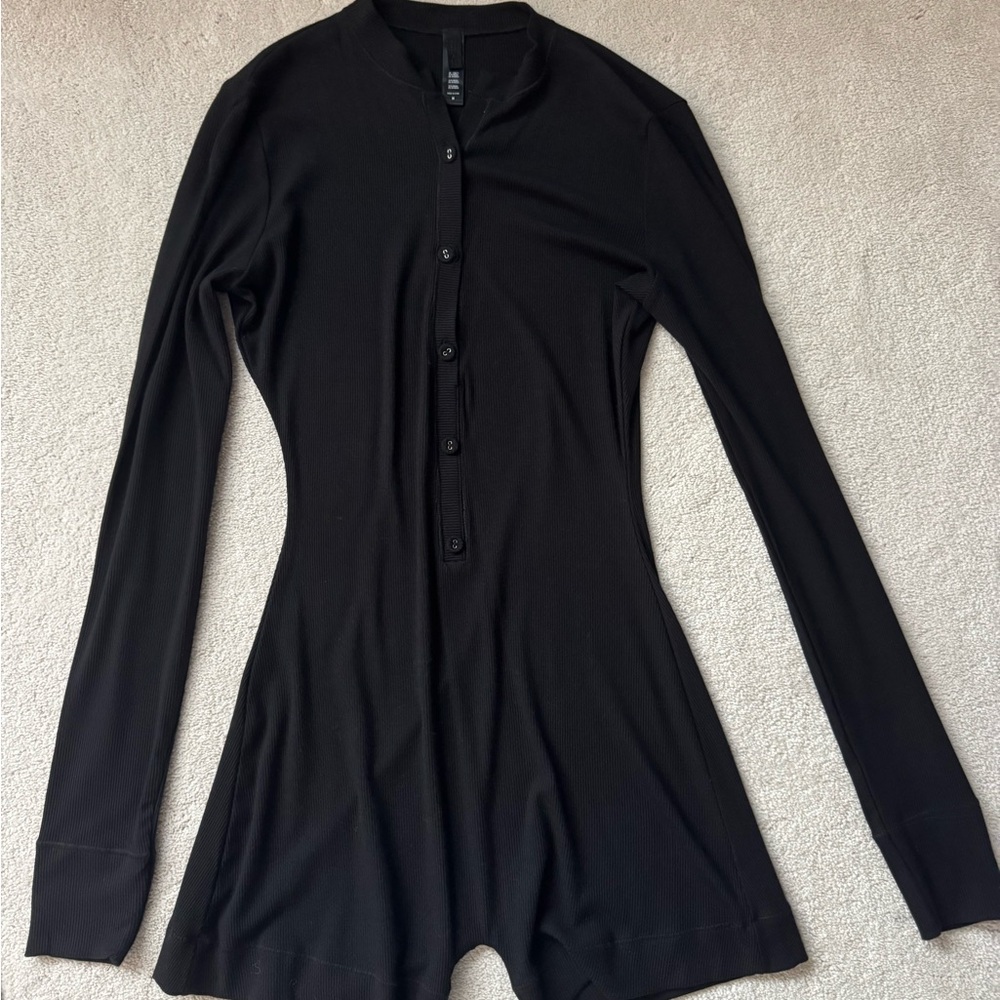Skims Onesie/bodysuit Long sleeve with shorts